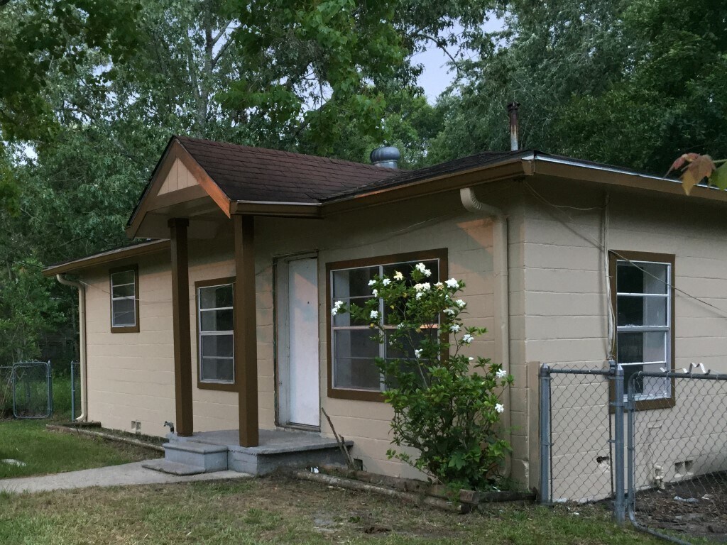 Primary Photo - Gulfport 3 Bedroom
