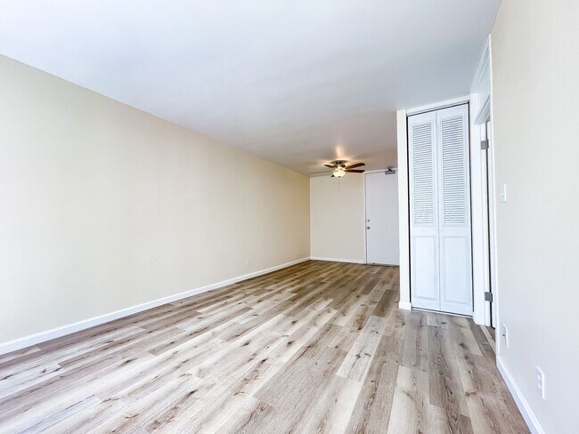 Building Photo - Recently Remodeled Wahiawa Condo