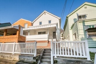 Building Photo - 804 Ridge Ave