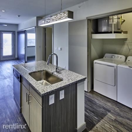 Primary Photo - 2 br, 2 bath Flat - 1200 Belleview St 965
