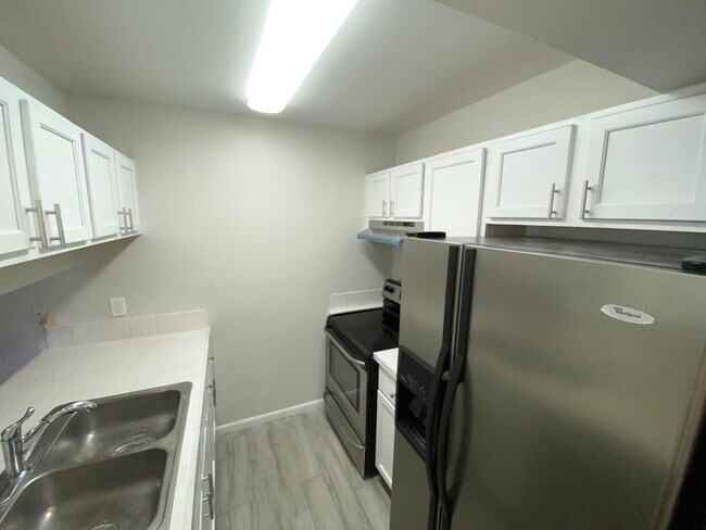 Foto del edificio - 1822 Abbey Rd