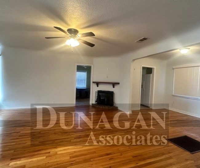 Foto del edificio - 2 Bedroom 2 Bath Home- May accept pets