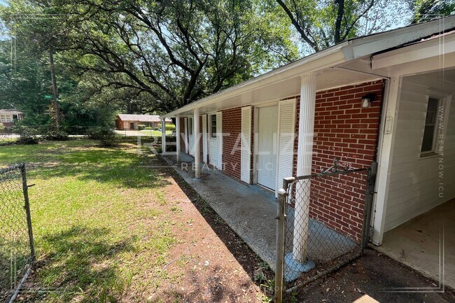 Foto del edificio - 3 Bedroom/1 Bathroom Home in West Mobile!