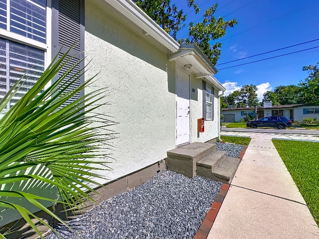 Building Photo - 209 Flagler Blvd