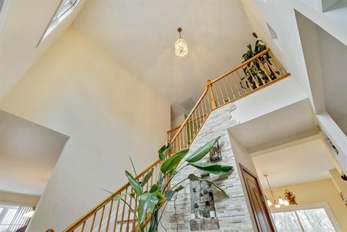 Building Photo - Colonial, Single Family - Millstone, NJ