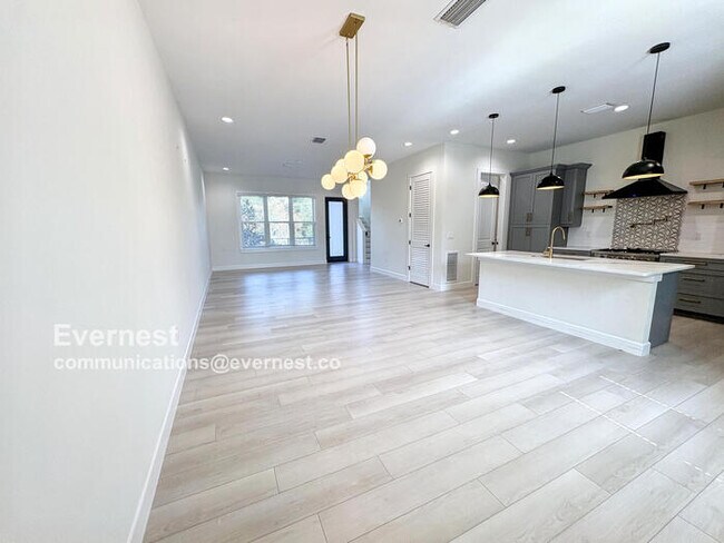 Foto del edificio - 4917 N Nebraska Ave