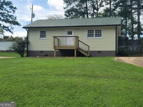 Building Photo - 351 Browns Rd