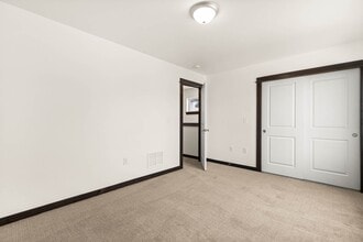 Building Photo - 659 Rookery Ln