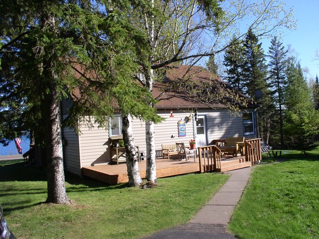 Primary Photo - Spinnaker Inn