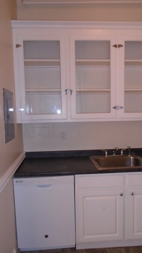 Foto principal - 1475 Beacon St