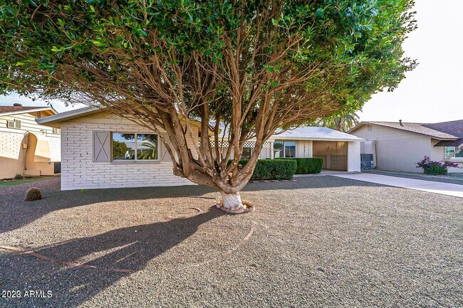 Building Photo - 10347 W Snead Dr