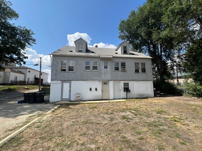 Foto del edificio - 315 5th St SE