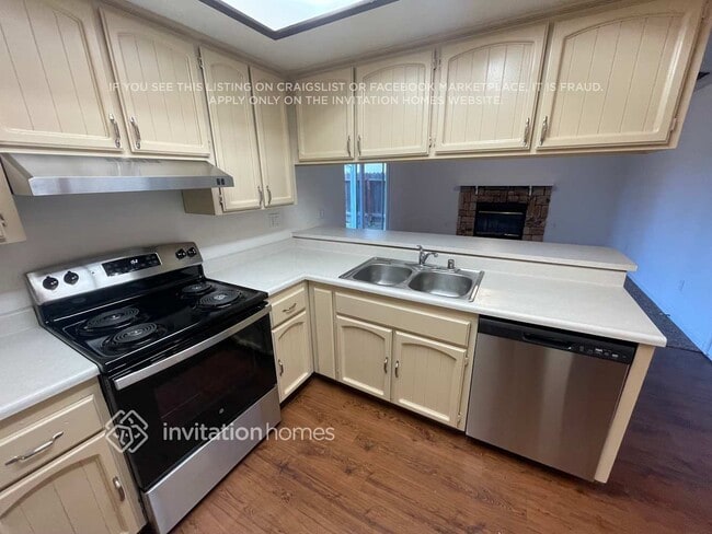 Building Photo - 7809 Caber Way