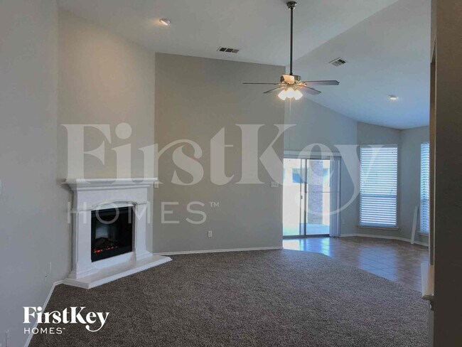 Foto del edificio - 1220 Saltgrass Dr