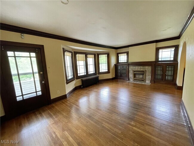 Foto del edificio - 179 Burton Ave