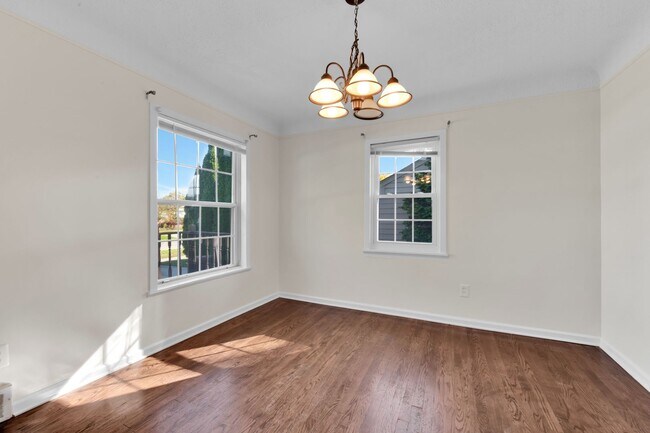 Foto del edificio - 22100 Revere St