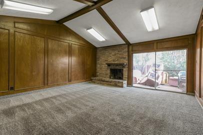 Building Photo - 400 Tiffany Trail