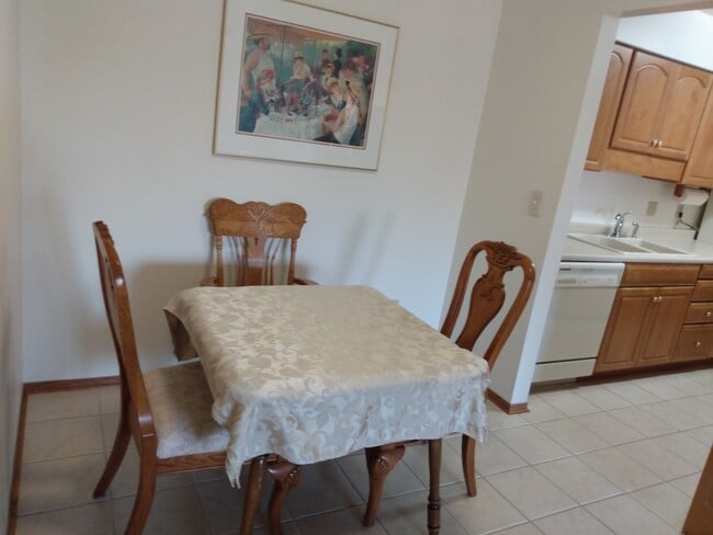 Dining room - 2210 Midland Grove Rd