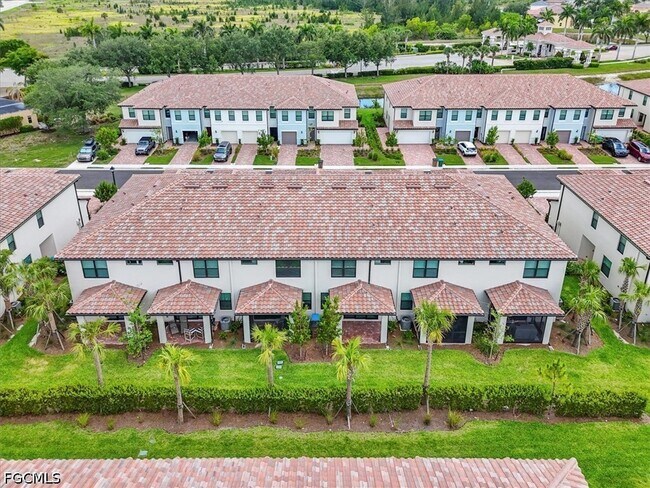 Building Photo - 1533 Lake Jessup Cir