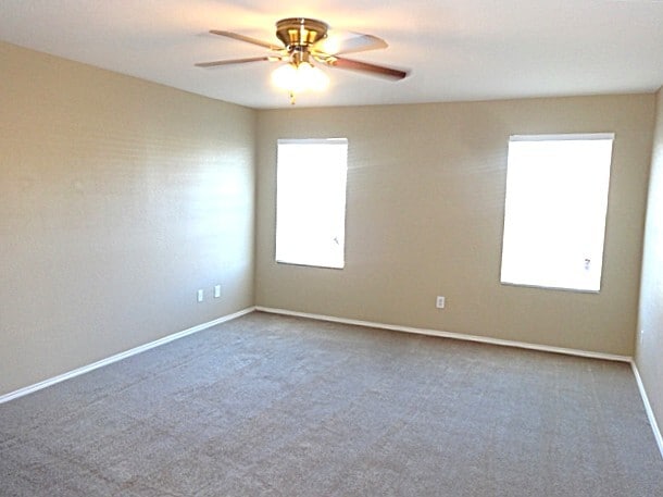 Building Photo - 812 Poncho Ln
