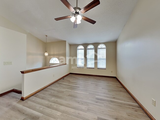 Building Photo - 2479 Camellia Ct