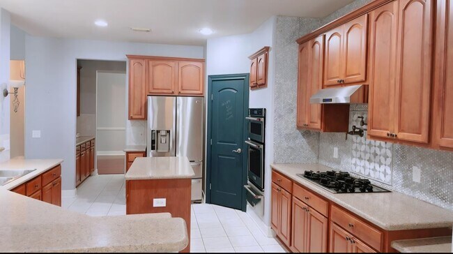 Foto del edificio - 3815 Sapling Trail Ct