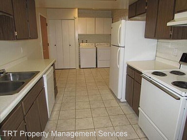 Building Photo - 2 br, 2 bath House - 8052 E ESTES LANE