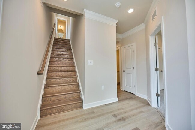 Building Photo - 2872 Hokie Ln