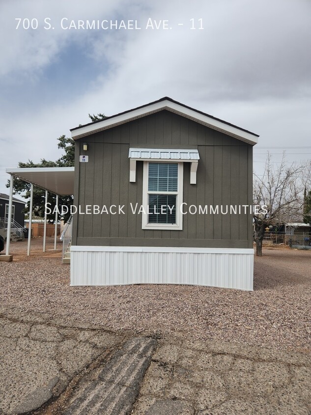 Foto principal - Beautiful 2 Bed 2 Full Bath Manufactured Home