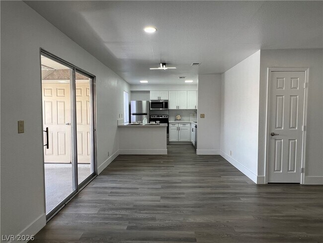 Foto del edificio - 5080 Indian River Dr