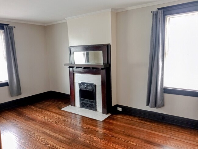 Photo - 1735 Eastern Apartment