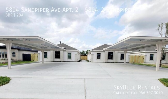 Foto del edificio - 5804 Sandpiper Ave