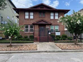 Building Photo - 1505 Rosewood St