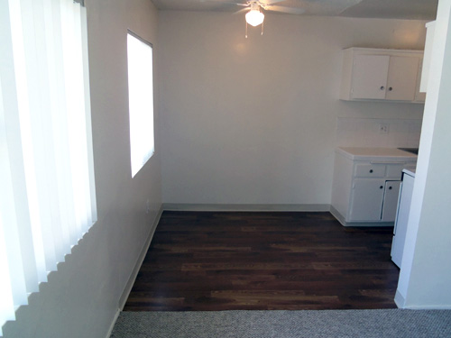 Building Photo - 14800 Chadron Ave