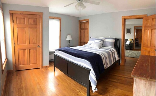 Foto del edificio - 184 Thornton St