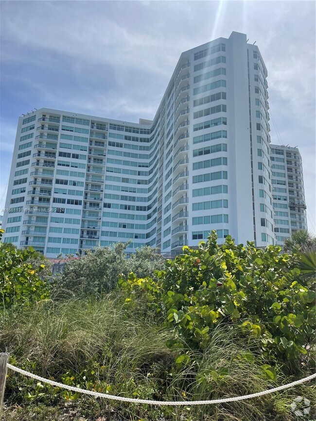 Building Photo - 7135 Collins Ave