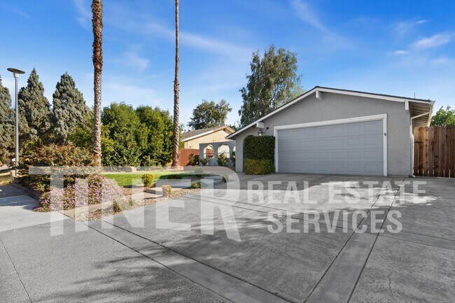 Foto del edificio - 8224 Longden Cir