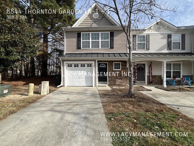Building Photo - Looking for a Modern Townhome with Car Gar...