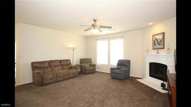 Building Photo - 4 br, 3 bath House - 1300 Cheyenne Dr