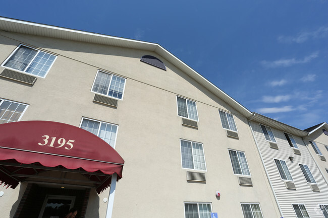 Building Photo - Beth Boulevard Apartments