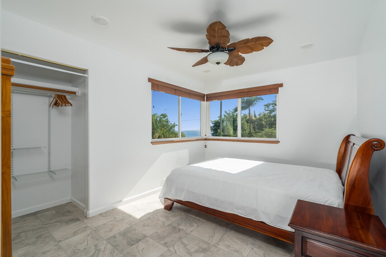 27776 Old Onomea Rd, Papaikou, HI 96781 House Rental in Papaikou, HI