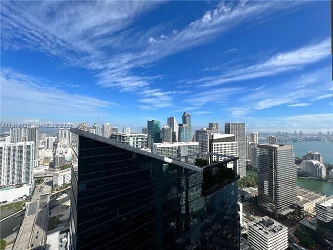 Foto del edificio - 801 S Miami Ave