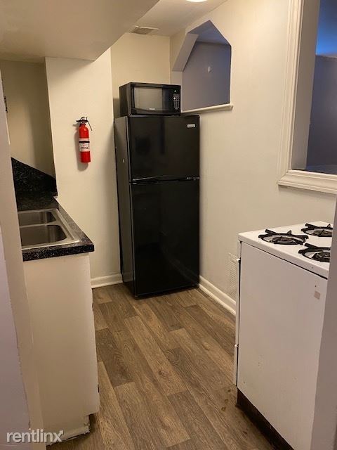 Foto del edificio - 1 br, 1 bath Apartment - 4816 Chicago St