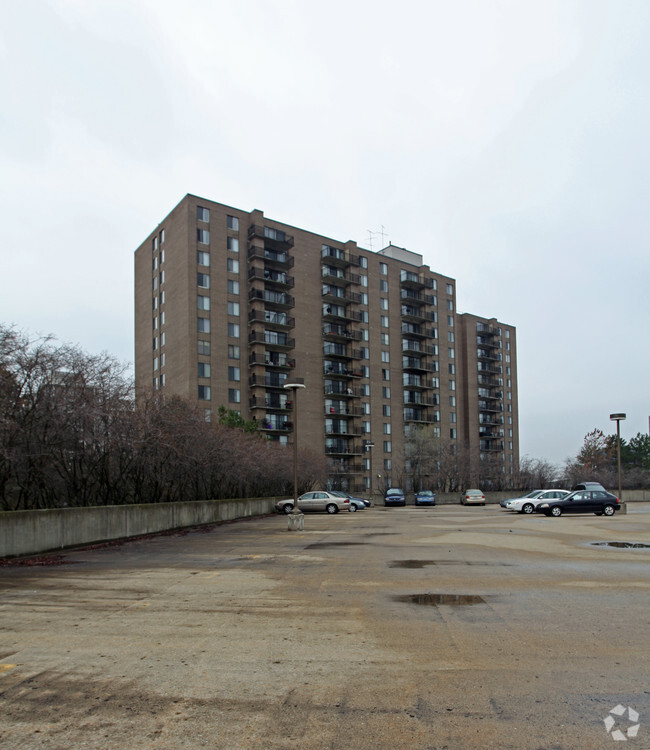 Foto del edificio - North Park Place Apartments