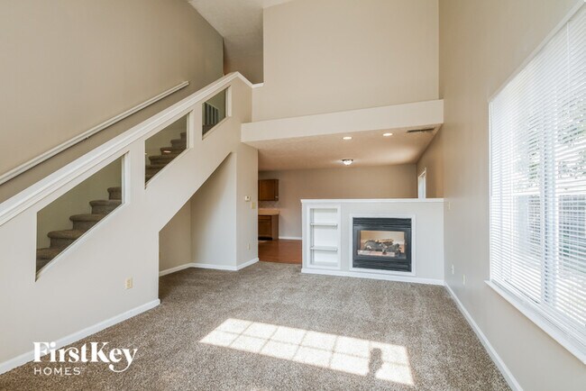 Building Photo - 4953 Lewiston Dr