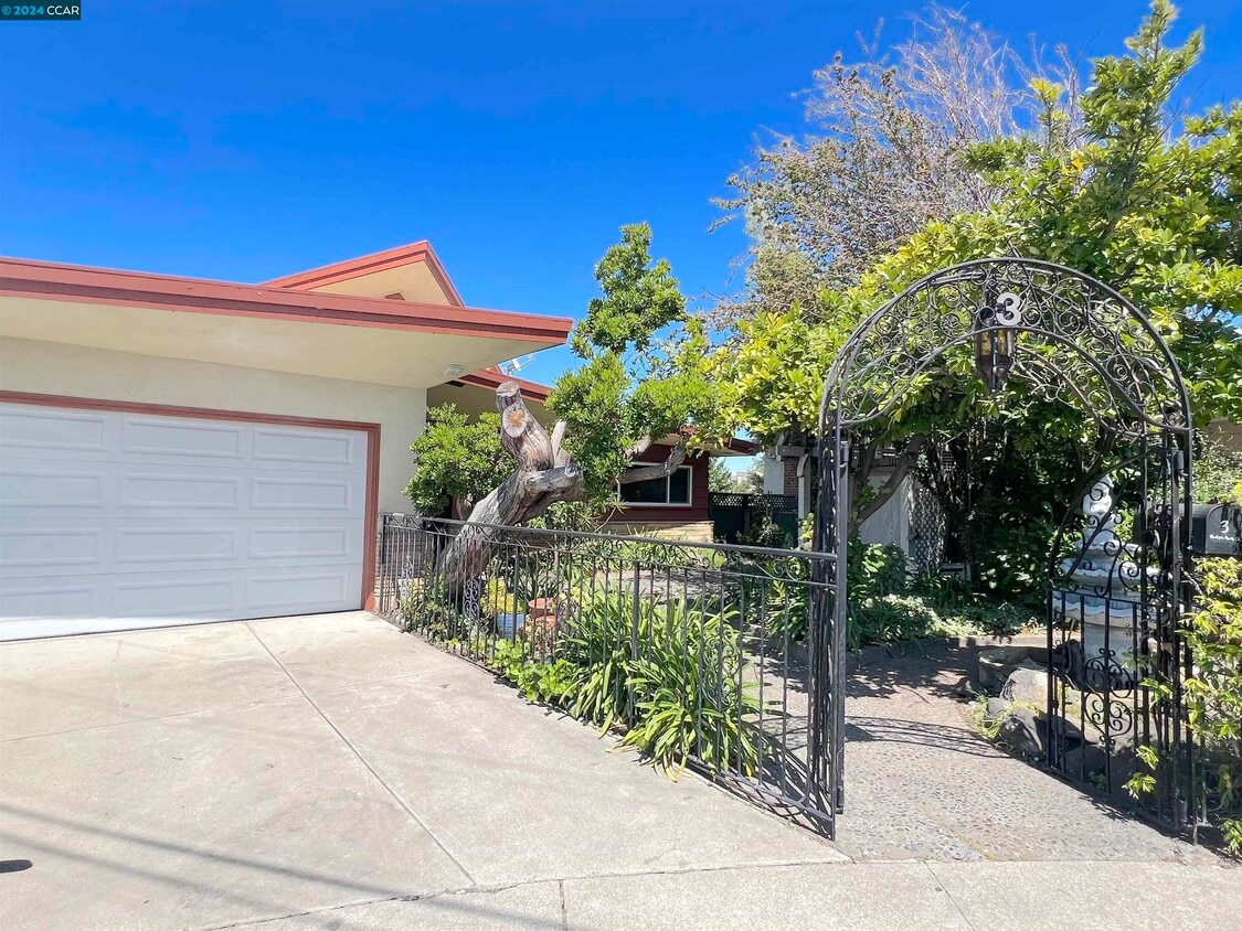 3 Rolph Park Ct, Crockett, CA 94525 House Rental in Crockett, CA