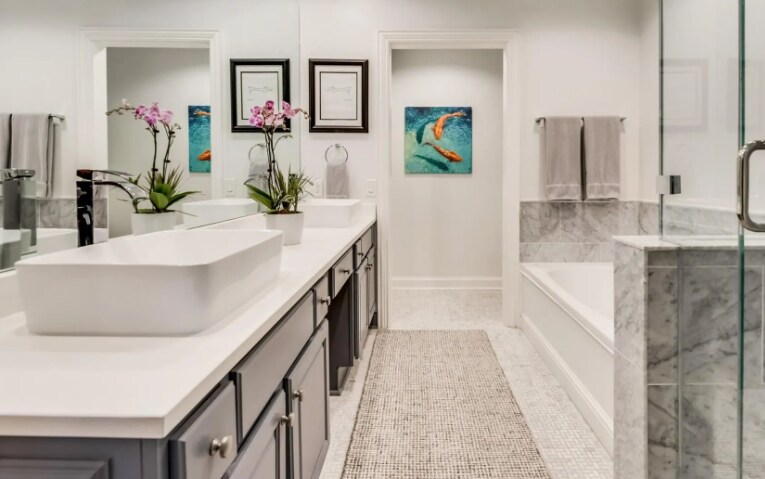 Foto principal - 2885 Woodside St