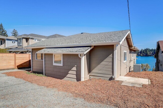 Building Photo - a07-2025