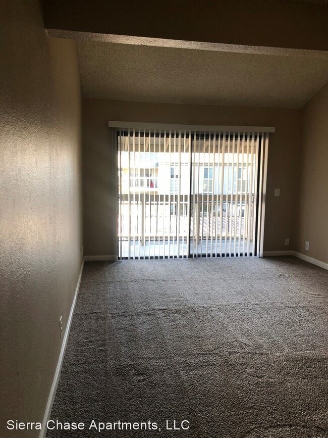Building Photo - 2 br, 1 bath Apartment - Legacy Park Apart...