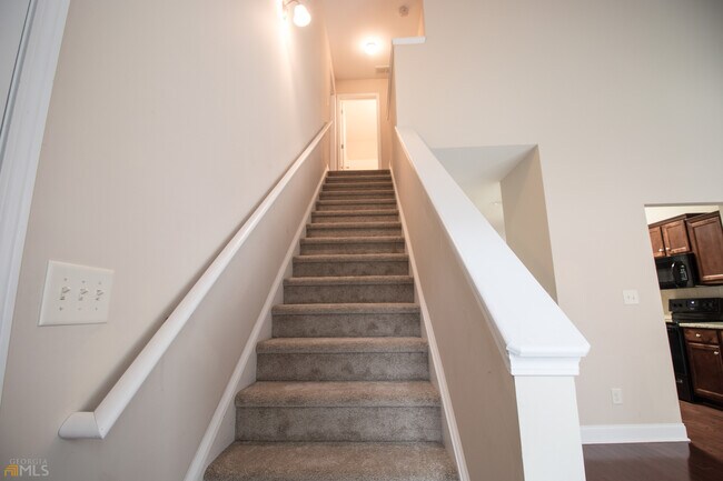 Foto del edificio - 358 Highland Pointe Cir E